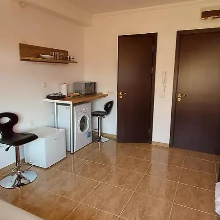 Компактная Студия В 200 Метрах От Морского Пляжа Apartamento
